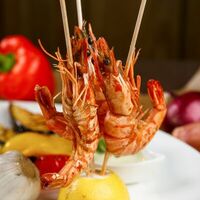 Лангустины на гриле в Crab and caviar