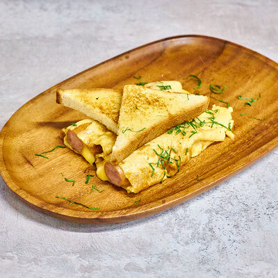 Омлет с куриной колбаской в Chipock Premium по цене 680 ₽