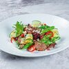 Салат с говядиной и печеным перцем в Studio 46 по цене 990
