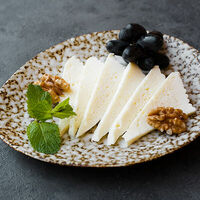 Сыр Имеретинский в Дюшес