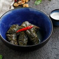 Долма по-грузински со свининой и говядиной в Накатули