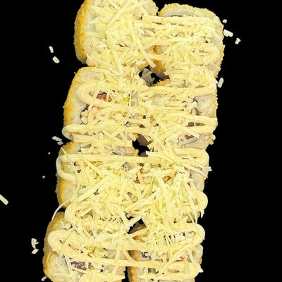 Теплый ролл Цезарь в Kaikan по цене 485 ₽