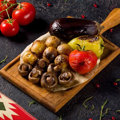 Ассорти овощей на мангале в Шоти по цене 1250 ₽