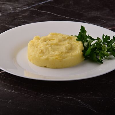 Картофельное пюре в Оливье по цене 220 ₽