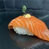 Сяке нигири в Tobikko Sushi по цене 140