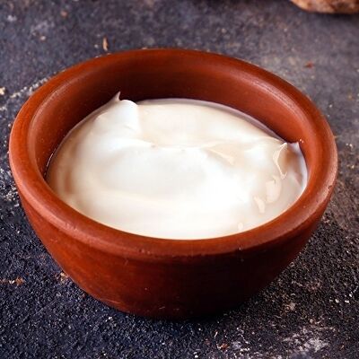 Сметана с чесноком в Сулугуни по цене 110 ₽