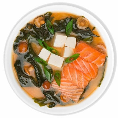 Мисо-суп с лососем в Sushiwoker по цене 490 ₽