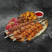 Логотип Chief Kebab