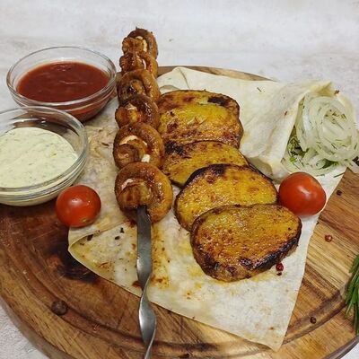 Вегетарианский ланч с грибами в Shish по цене 368 ₽