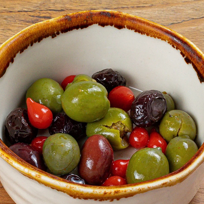 Оливки в Pinch по цене 800 ₽