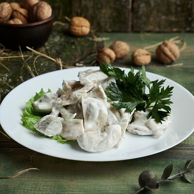 Грузди со сметаной в Кафе Элена по цене 650 ₽