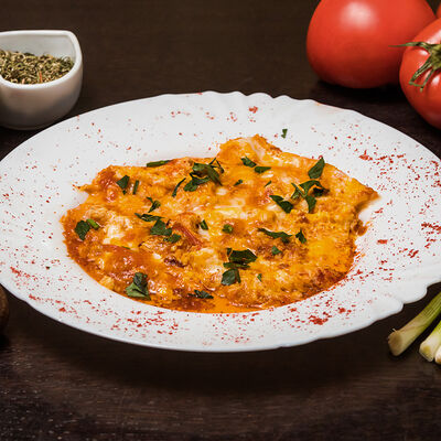 Яичница с помидорами в У березки по цене 270 ₽