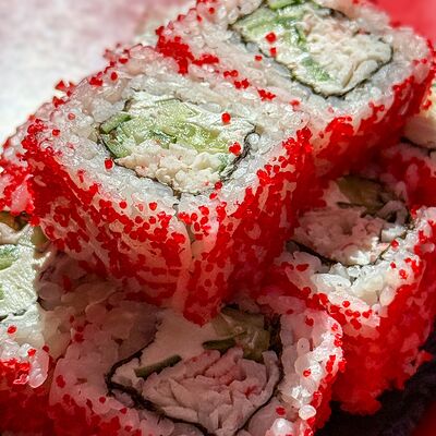 Ролл Калифорнияв Vanana cafe по цене 420 ₽