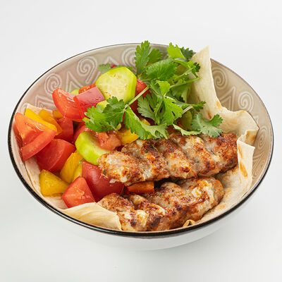 Детское люля из курицы с сыром и свежими овощами в Южанин по цене 59000 сум