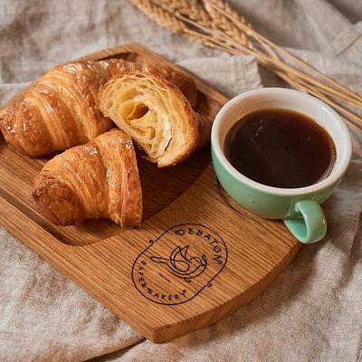 Круассан с абрикосовым джемом в Debaton по цене 240