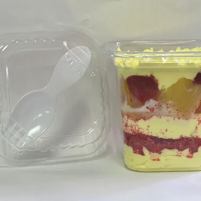 Десерт Тропиканав Шарлотта по цене 147 ₽