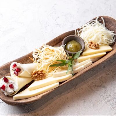 Грузинские сыры в ODA по цене 1850 ₽