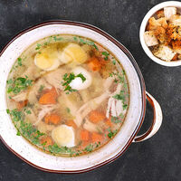 Куриный бульон с орзо в Mojo