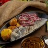 Селедка с битым картофелем и гренками в La Veranda по цене 495