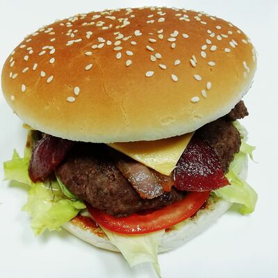 Бекон Бургер в Yoshi по цене 240