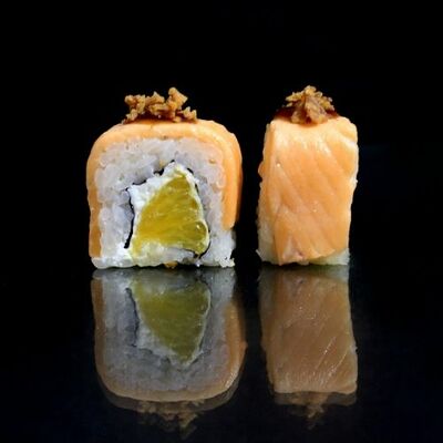 Ролл Татаки в Bonito sushi по цене 581 ₽