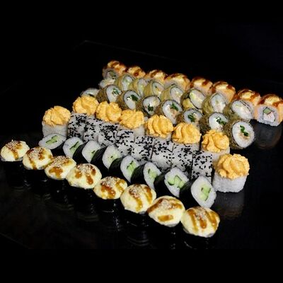 Сет Мегаполис в Bonito sushi по цене 2288 ₽