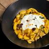 Ньокки с карри, уткой и сырным муссом в Tangiers Lounge по цене 890
