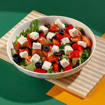 Салат Греческий в Картошка по цене 390 ₽