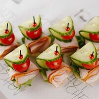 Канапе из мякоти сырокопченой корейки в Hotkitchen