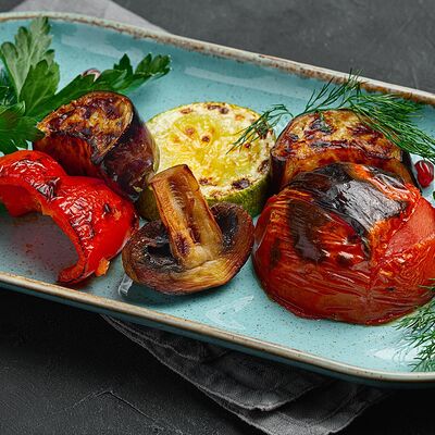 Шашлык из овощей на мангале в Гранат по цене 450