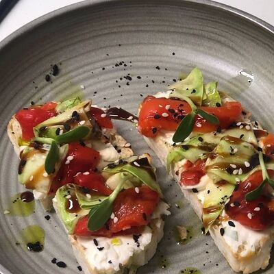 Брускеттас овощами в FABRIKA по цене 330 ₽