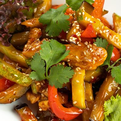 Тайский салат в William Bass по цене 720 ₽