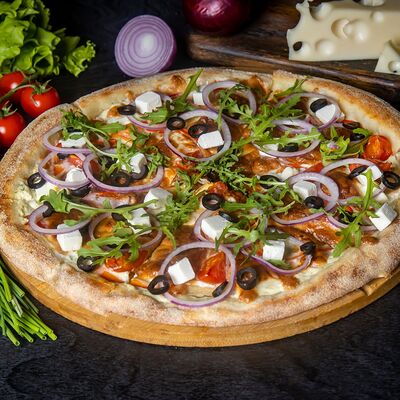 Греческая в Марко пицца по цене 960 ₽