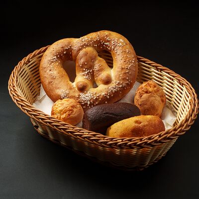 Хлебная корзина в Pinta Haus по цене 300 ₽