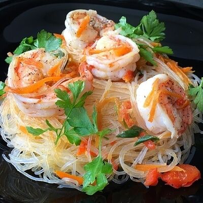 Салат Enjoy Фунчоза с кревоткой терияки в Enjoy по цене 549 ₽