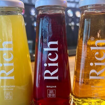 Сок Rich вишневыйв Гастробар Крапива по цене 170 ₽