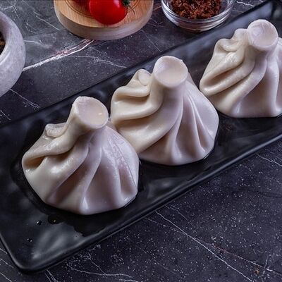 Хинкали с бараниной300г в Грузинская история №1 по цене 620 ₽