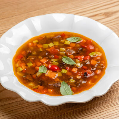 Мясной суп с овощами в Olio по цене 720 ₽