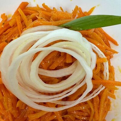 Морковь по-корейски в ТоккиПокки по цене 180 ₽