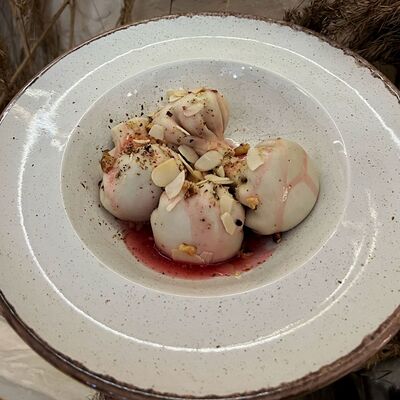 Десертные хинкали в Фабрика хинкали по цене 360 ₽