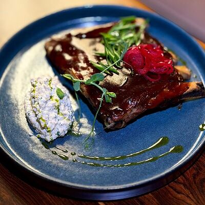 Свиные ребра барбекю в НА ЛУНЕ по цене 950 ₽