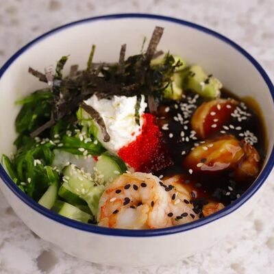 Поке с креветками в Cream Soda по цене 750 ₽