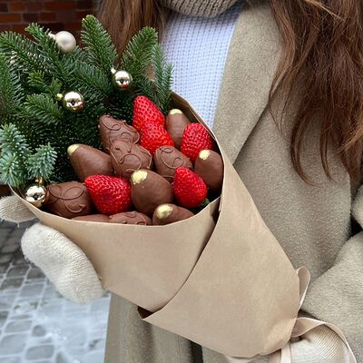 Клубничный букет 