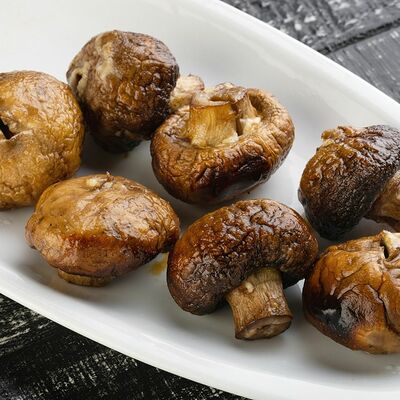 Шампиньоны гриль в Дача по цене 290 ₽