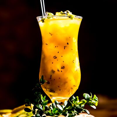 Лимонад Манго-маракуйя в Fit cafe по цене 299 ₽