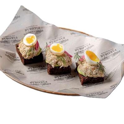 Рийет из подкопченной скумбрии с красным луком и соусом из укропа в Раковая на Усачева по цене 900 ₽