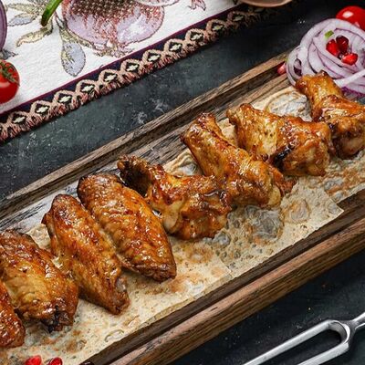 Шашлык из куриных ножек в ШАШЛЫК & BBQ по цене 870 ₽