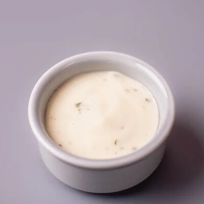 Соус чесночный в Шашлыкофф Grill BBQ по цене 100 ₽