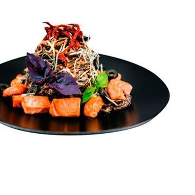 Феттуччине с лососем в Багс Банни от кафеМафия по цене 490