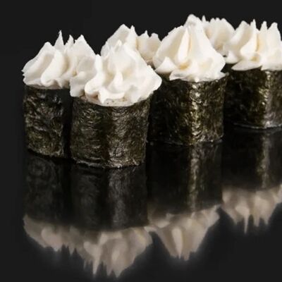 Мини с лососем и сыром в Nami Sushi-Bar по цене 289 ₽